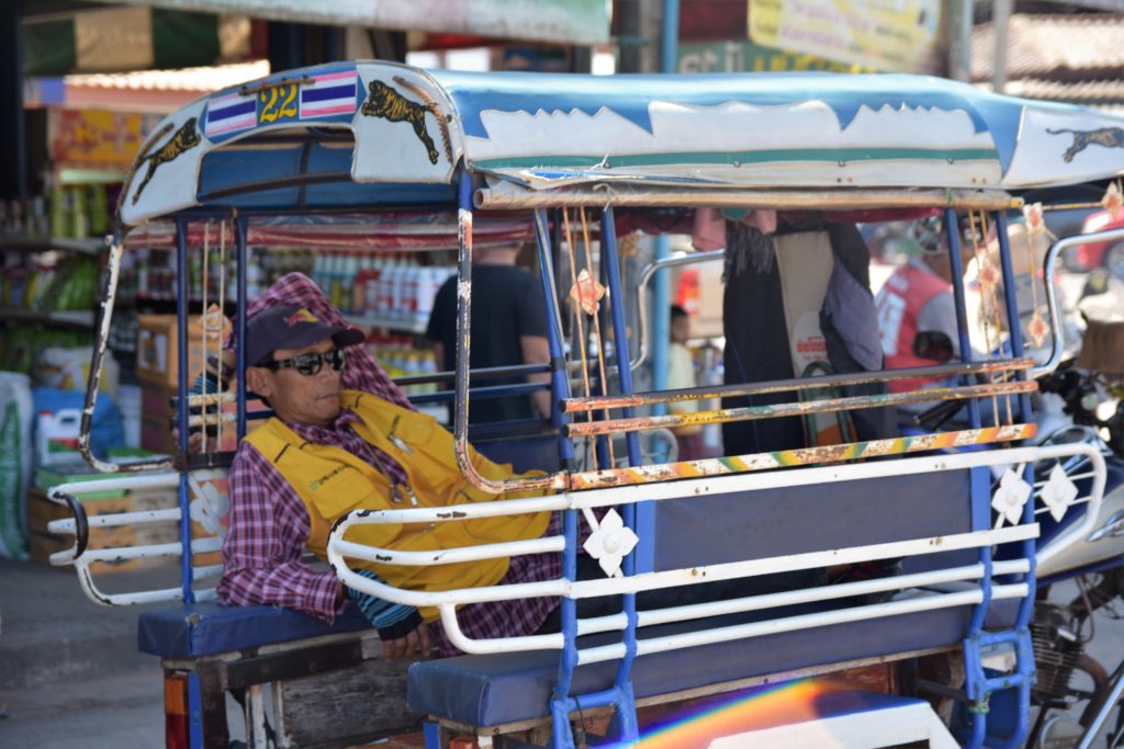 Asleep @ Sangkha Municipal Market © Stephan Schweitzer 2018