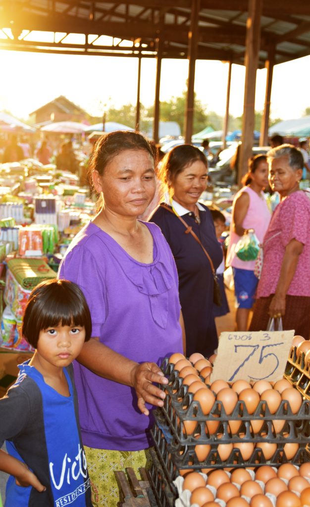 Isaan sunset egg market © Stephan Schweitzer 2019